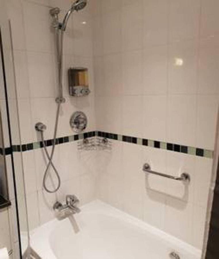Birmingham Garnet 3-Bedroom Apartment City Centre 외부 사진